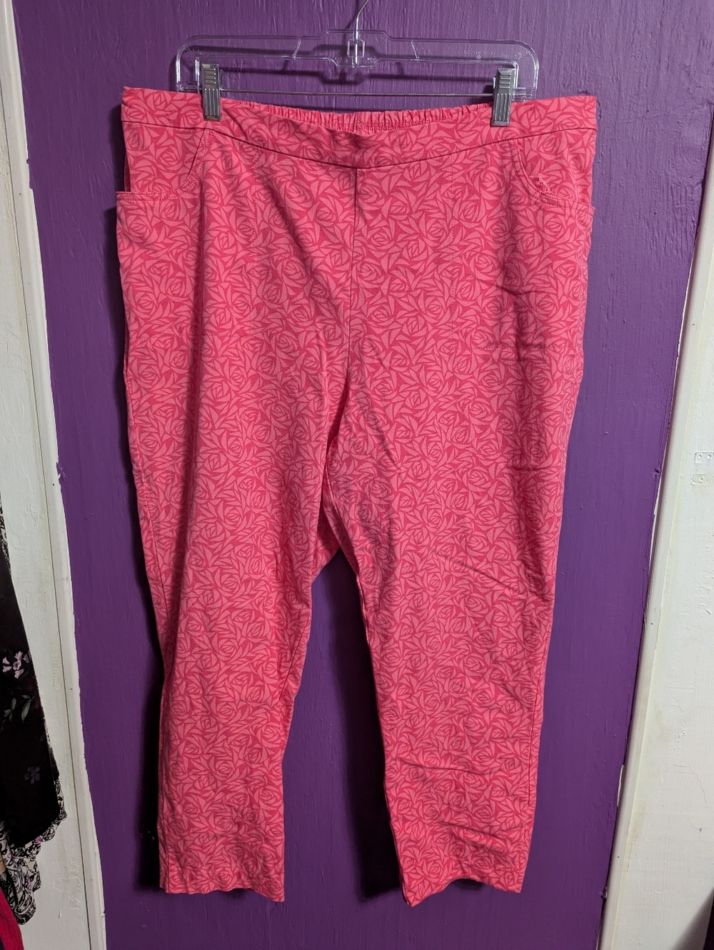 Isaac Mizrahi Pink Floral Pull On Capri Trousers 18 2X Pockets